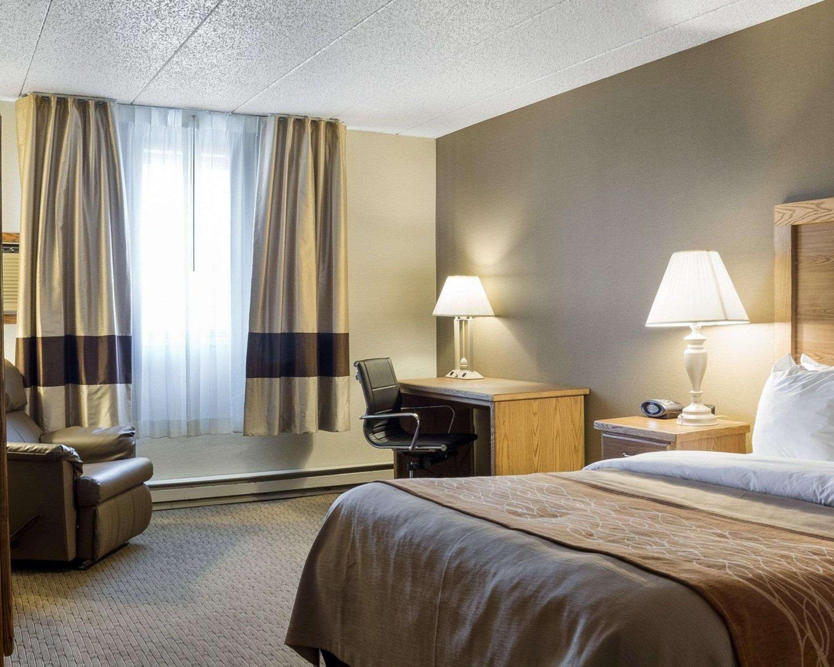 Quality Inn Bismarck I-94 المظهر الخارجي الصورة