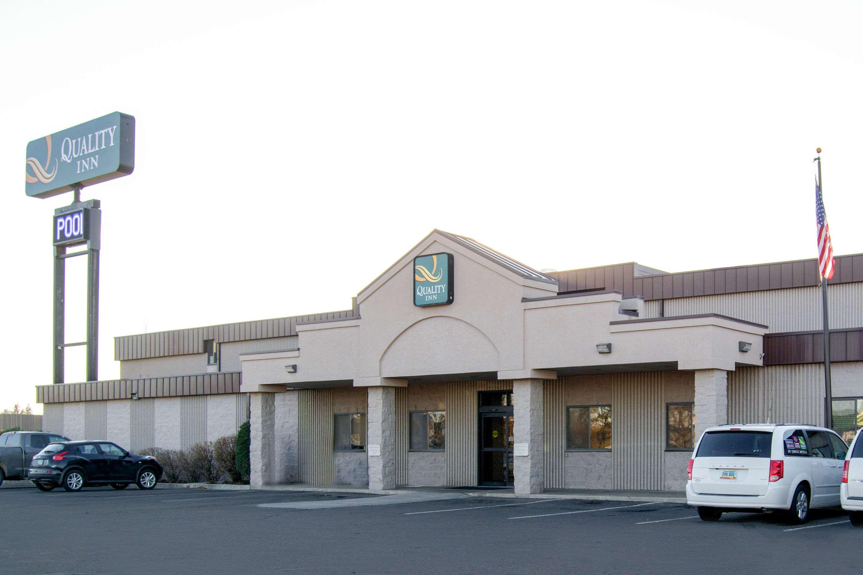 Quality Inn Bismarck I-94 المظهر الخارجي الصورة