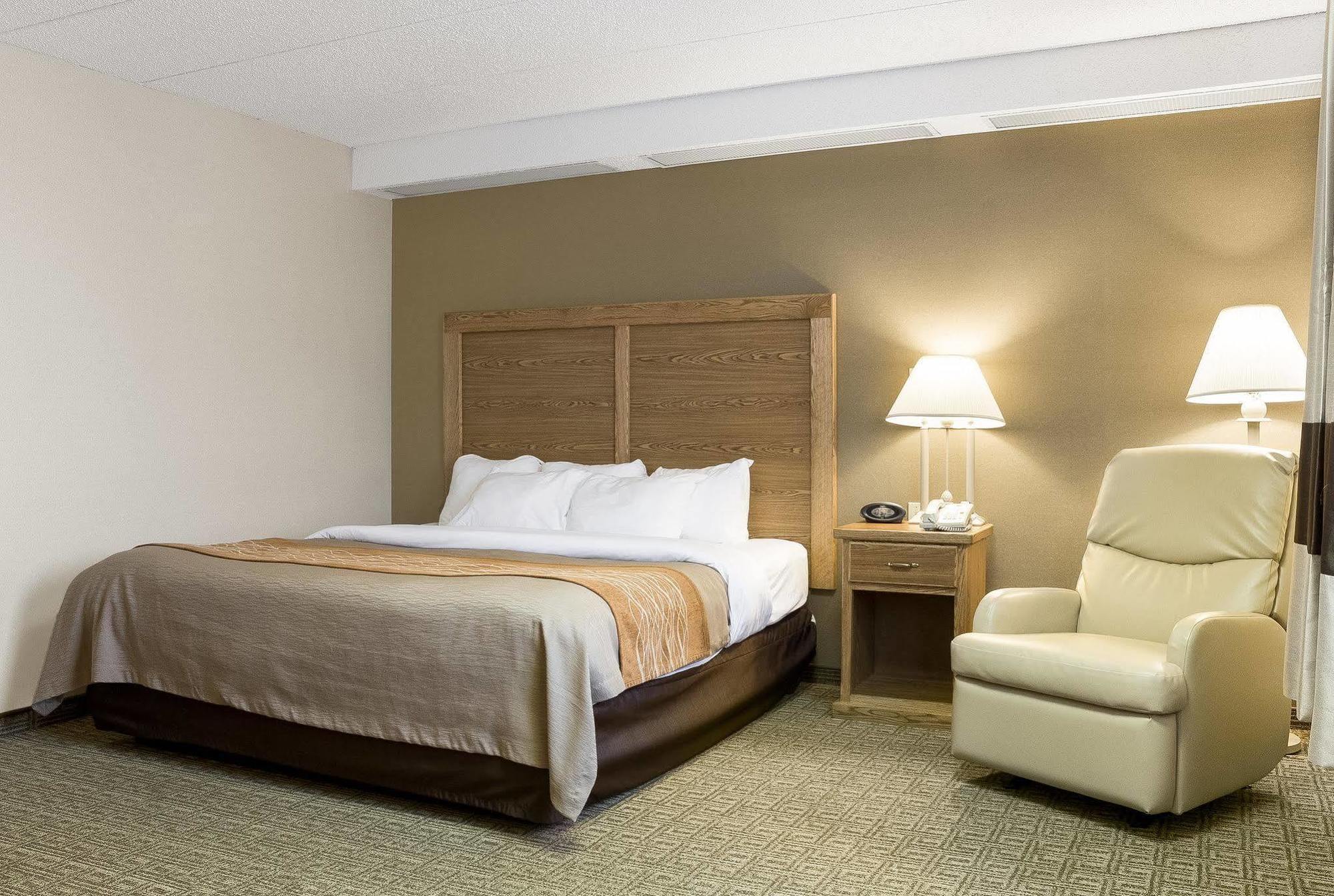 Quality Inn Bismarck I-94 المظهر الخارجي الصورة